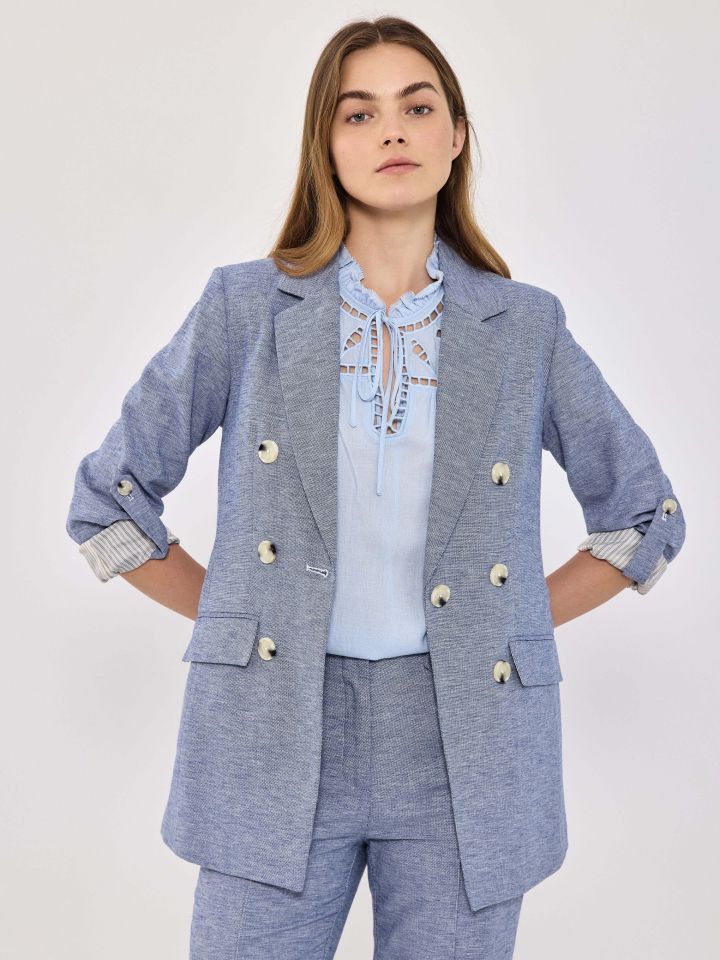 ג’קט פישתן BLUE בצבע כחול מעושן