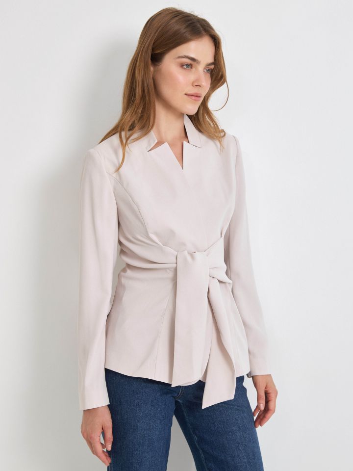 ג’קט קשירה PROMO בצבע בייז’