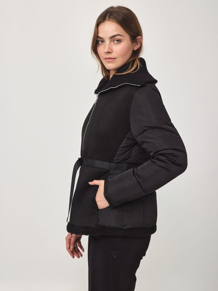 מעיל חגורה שילוב דמוי זמש בצבע שחור