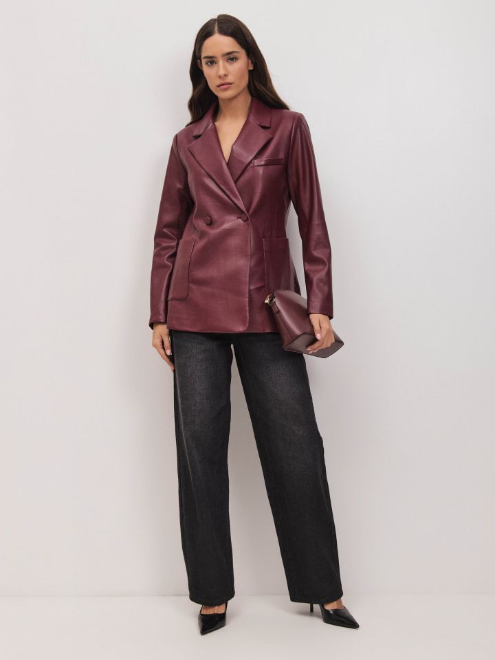 ג’קט דמוי עור זוג כפתורים בצבע בורדו