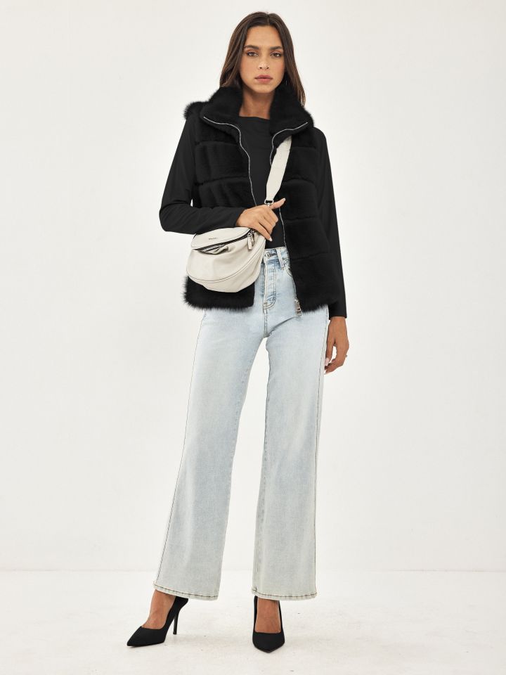 וסט דמוי פרווה ROMI בצבע שחור