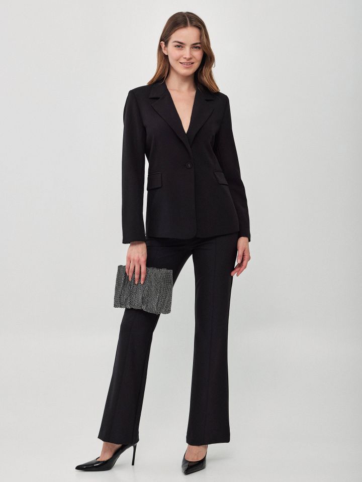 ג’קט כפתור אחד LONDON בצבע שחור