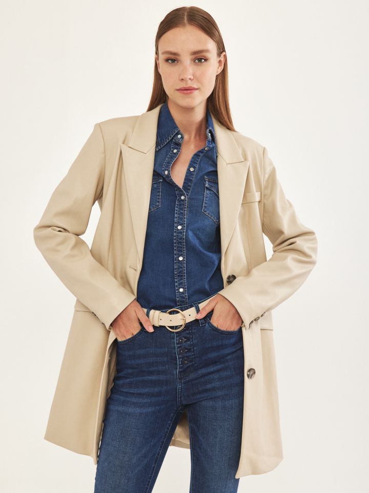 ג’קט דמוי עור בצבע אבן