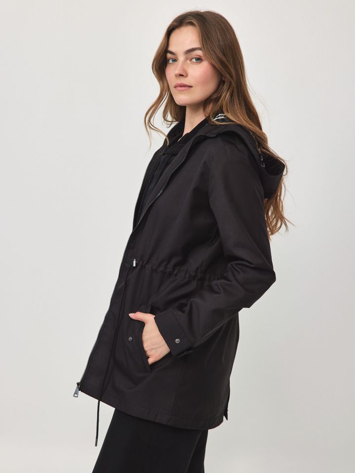 מעיל קפוצ’ון PROMO בצבע שחור