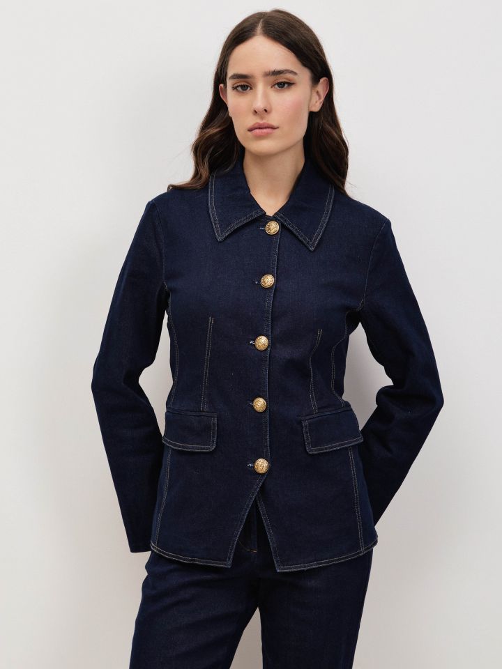 ג’קט ג’ינס כפתורי זהב בצבע ג’ינס כהה