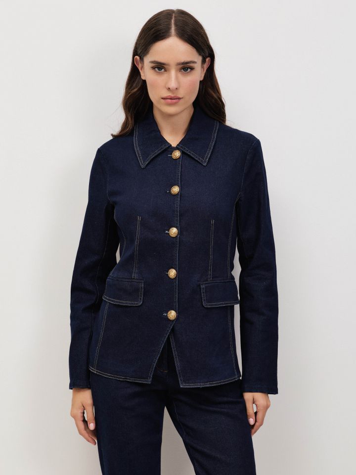 ג’קט ג’ינס כפתורי זהב בצבע ג’ינס כהה