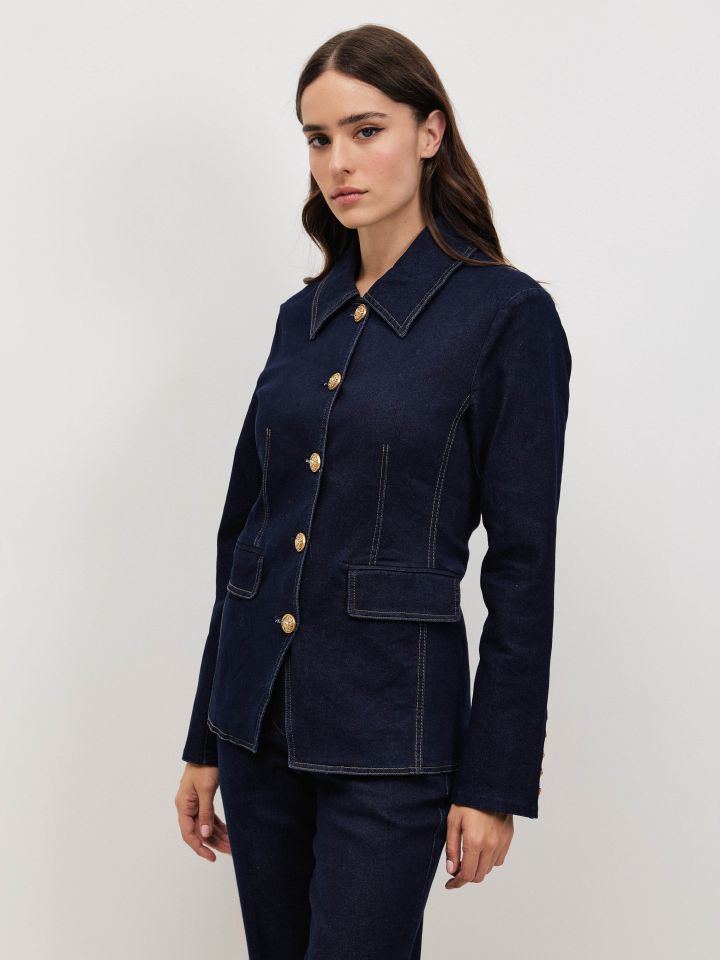 ג’קט ג’ינס כפתורי זהב בצבע ג’ינס כהה