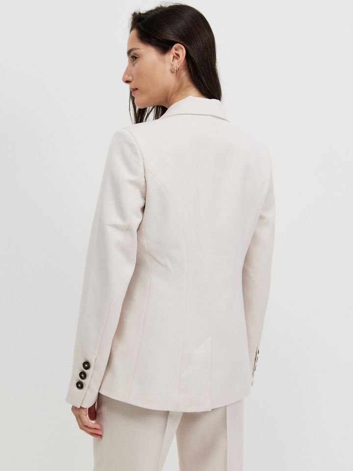 ג’קט כיסים SHIRA בצבע בייז’