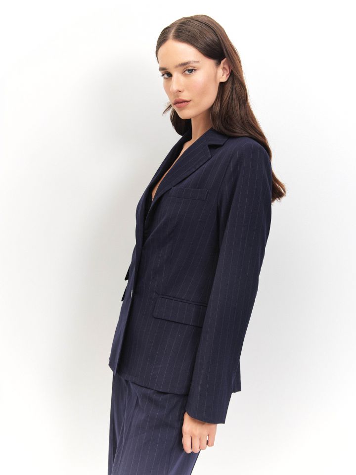 ג’קט פסים בצבע נייבי