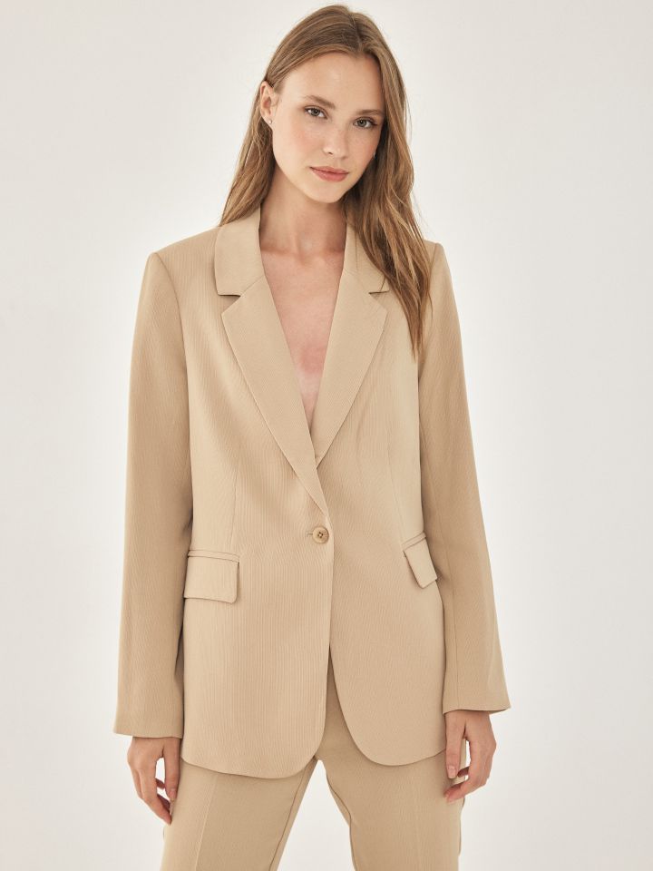 ג’קט ROMI בצבע קאמל