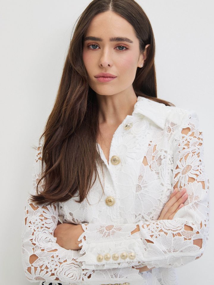 ג’קט פרחים בצבע לבן