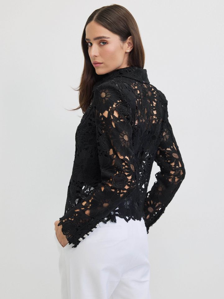 ג’קט פרחים בצבע שחור