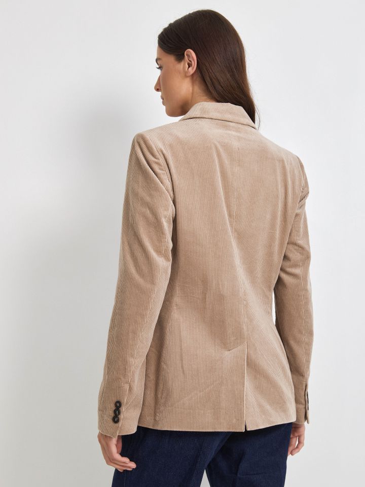 ג’קט קורדרוי LIAT בצבע בייז קפוצינו