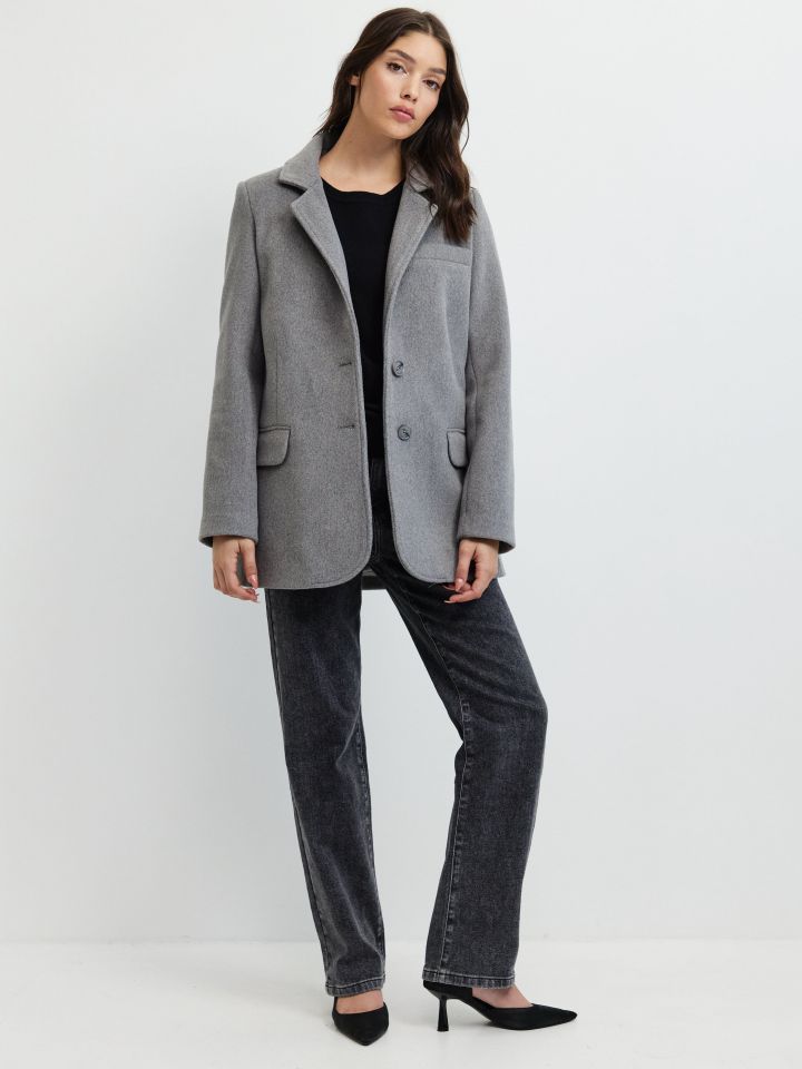 מעיל מראה צמר כיסים בצבע אפור כסף