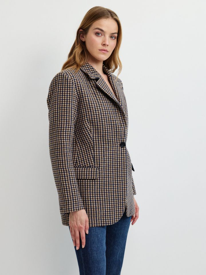 מעיל פפיתה בצבע פפיטה