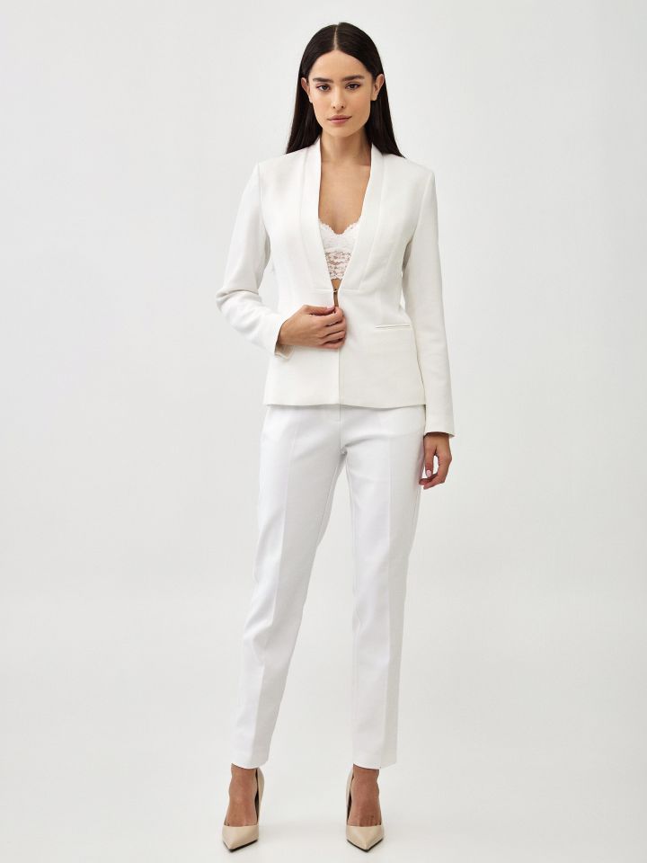 ג’קט LINOR בצבע לבן