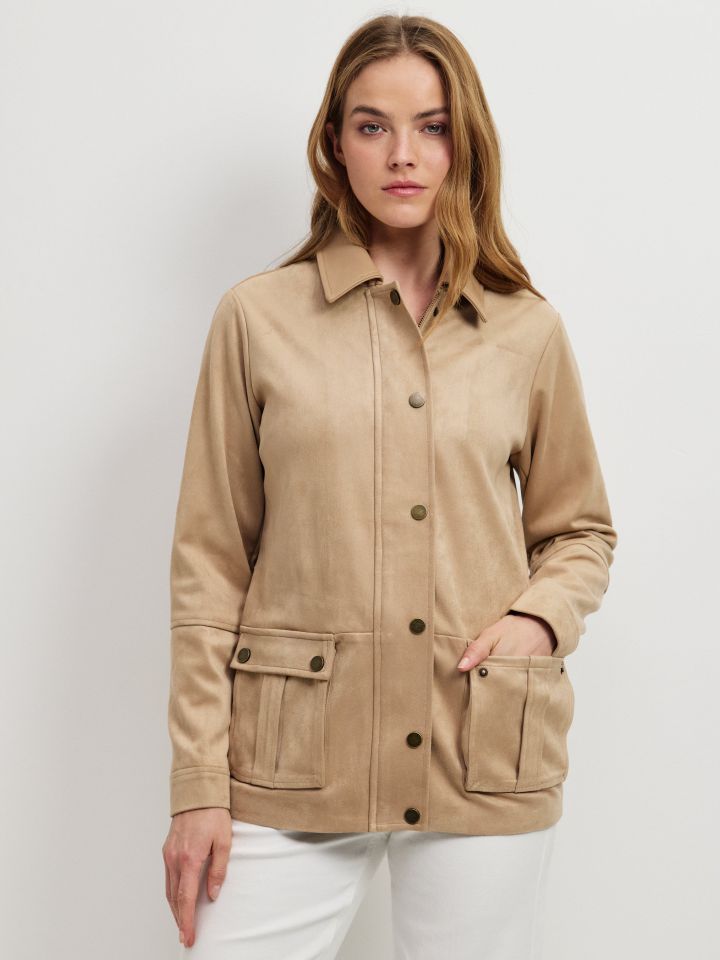 ג’קט דמוי זמש שילוב כיסים בצבע קוניאק