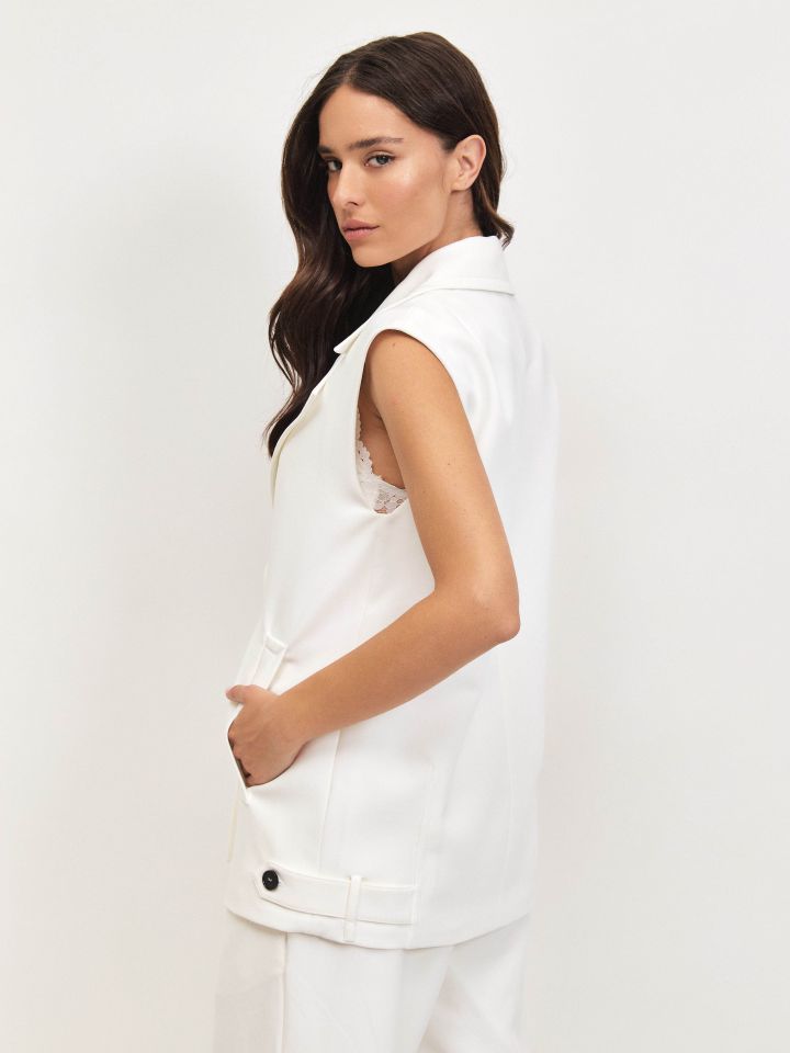 וסט כפתור אחד PARIS בצבע שמנת