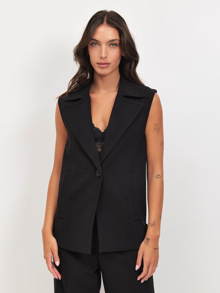 וסט כפתור אחד PARIS בצבע שחור