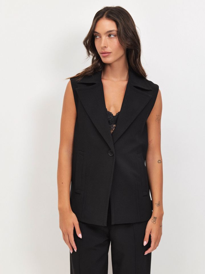 וסט כפתור אחד PARIS בצבע שחור