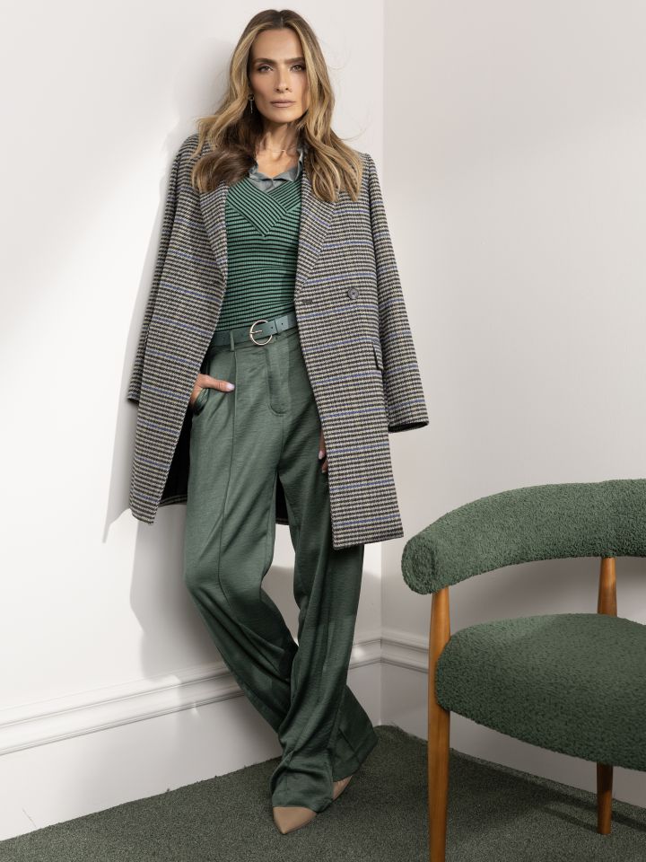 ג’קט  ארוך משבצות בצבע פפיטה