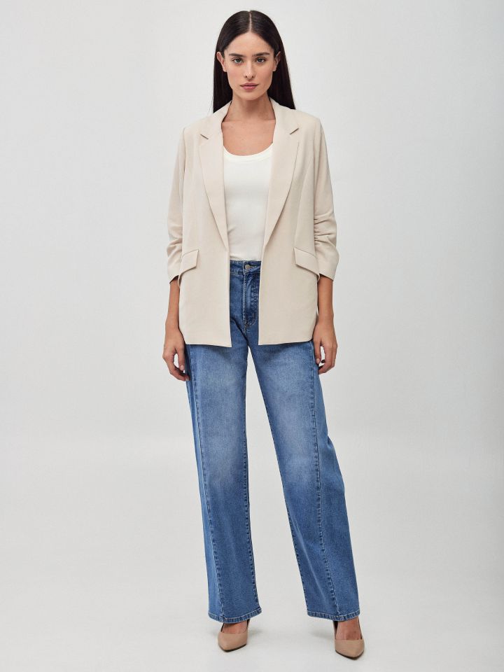 ג’קט כיווץ בשרוול PROMO בצבע בייז’