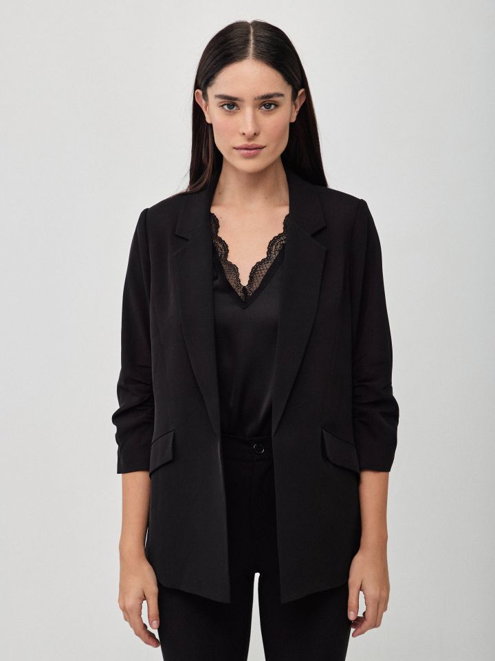 ג’קט כיווץ בשרוול PROMO בצבע שחור