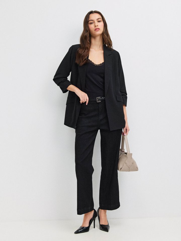 ג’קט כיווץ בשרוול PROMO בצבע שחור