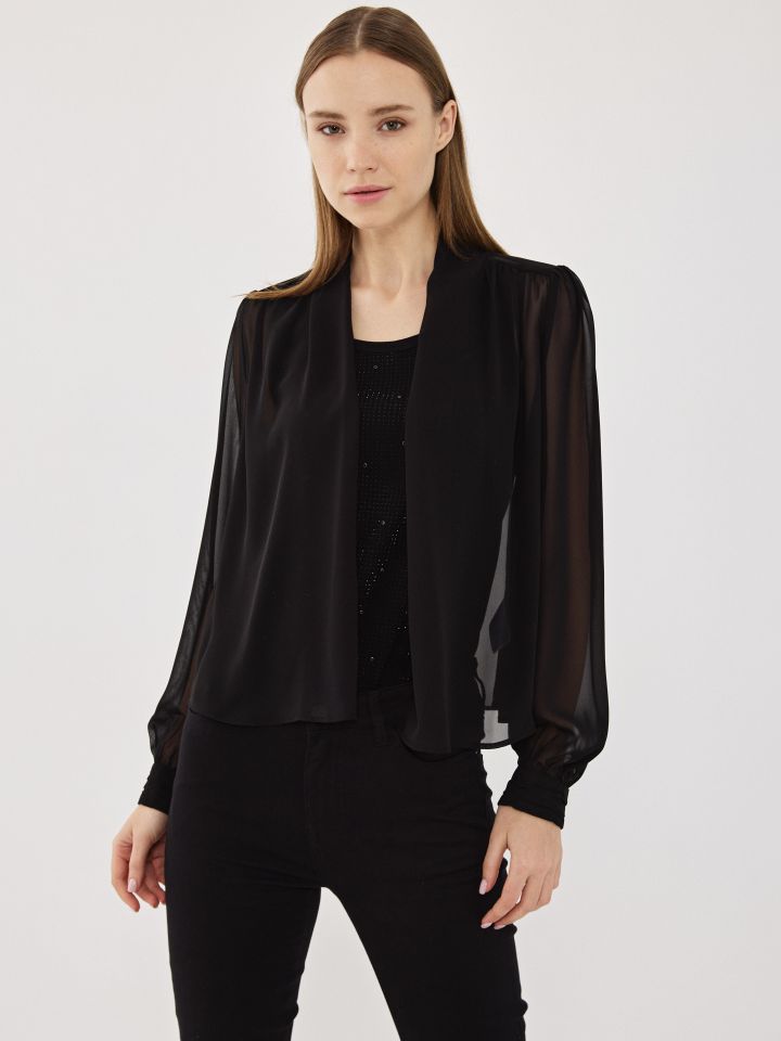 עליונית שיפון בצבע שחור