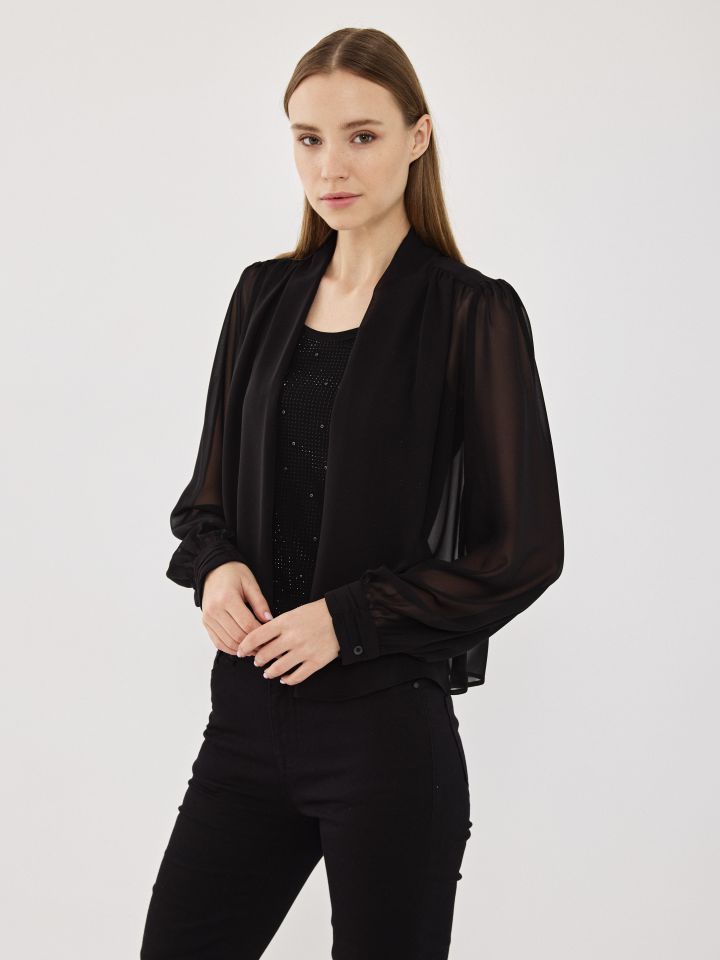 עליונית שיפון בצבע שחור