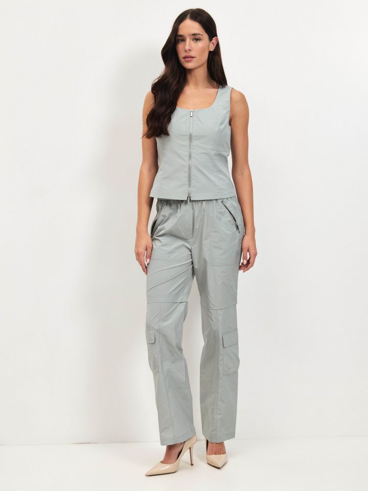 וסט רוכסן  ROMI בצבע ירוק בהיר