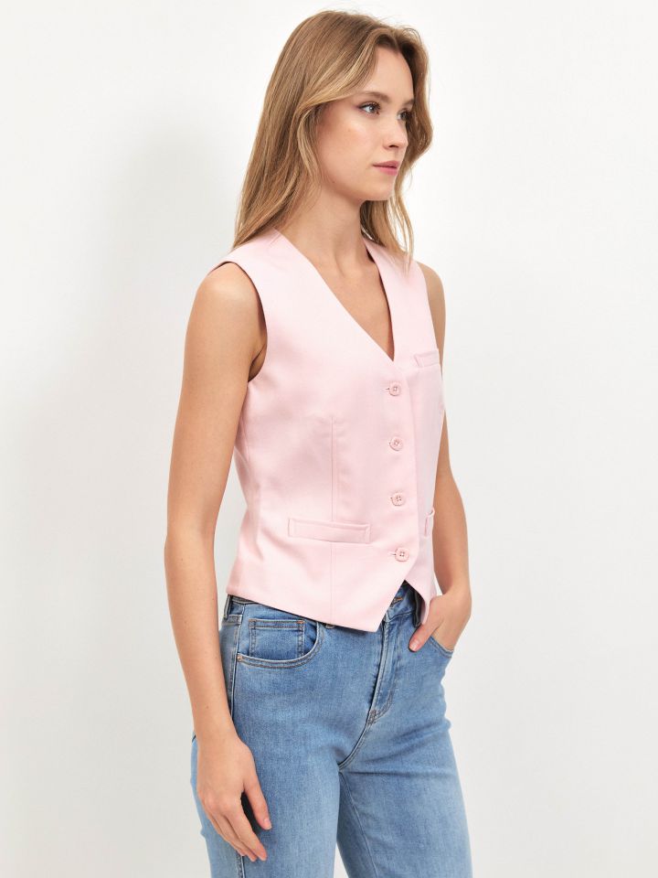 וסט כפתורים בצבע ורוד חדש