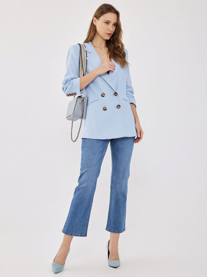 ג’קט  כיווץ בשרוול בצבע תכלת אוקינוס