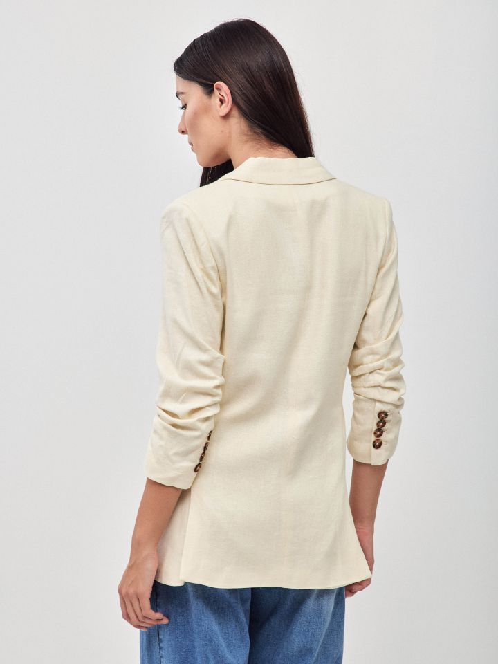 ג’קט כיווץ בשרוול בצבע שמנת