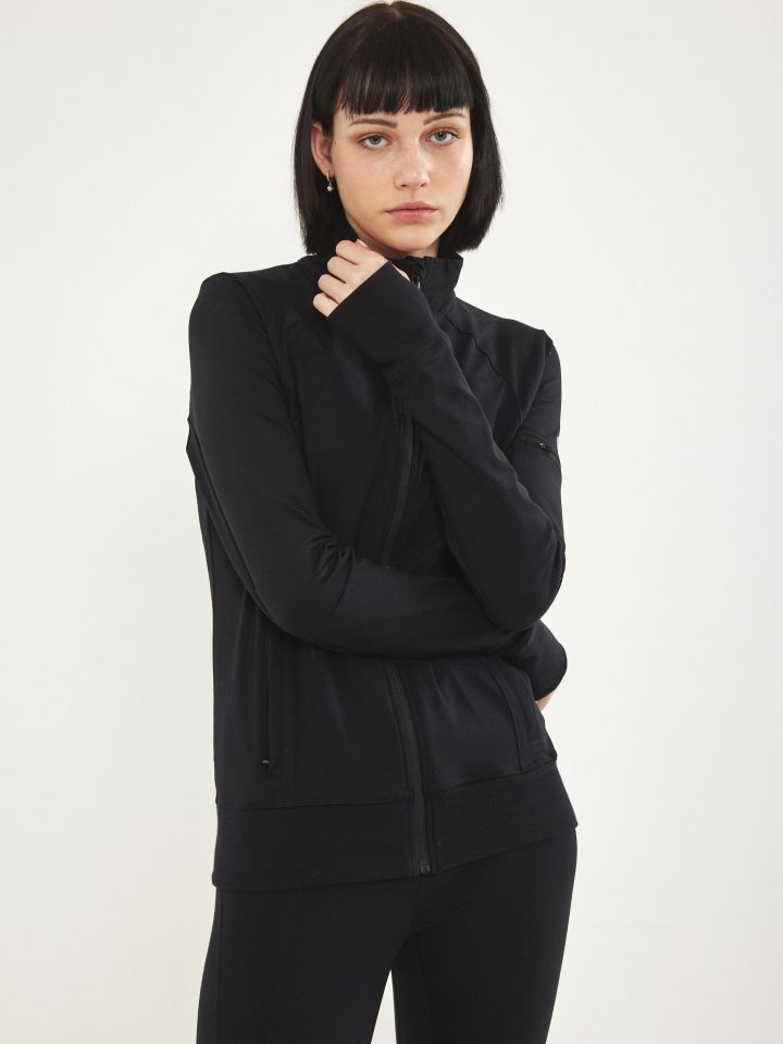 עליונית רוכסן SPORT MORAN בצבע שחור