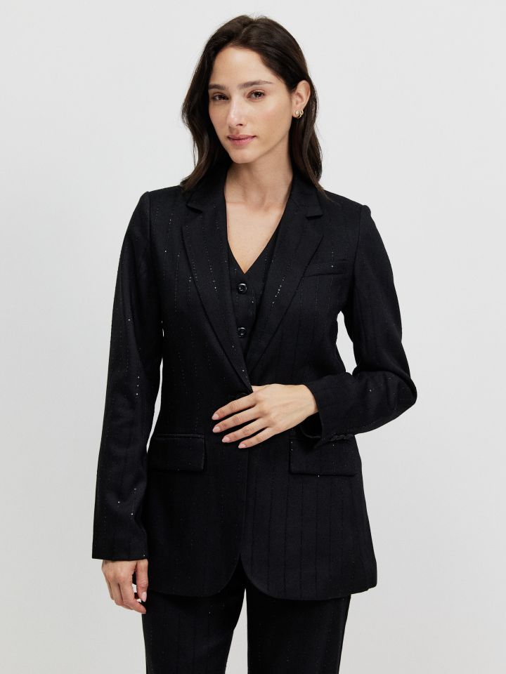 ג’קט פסי פייטים בצבע שחור