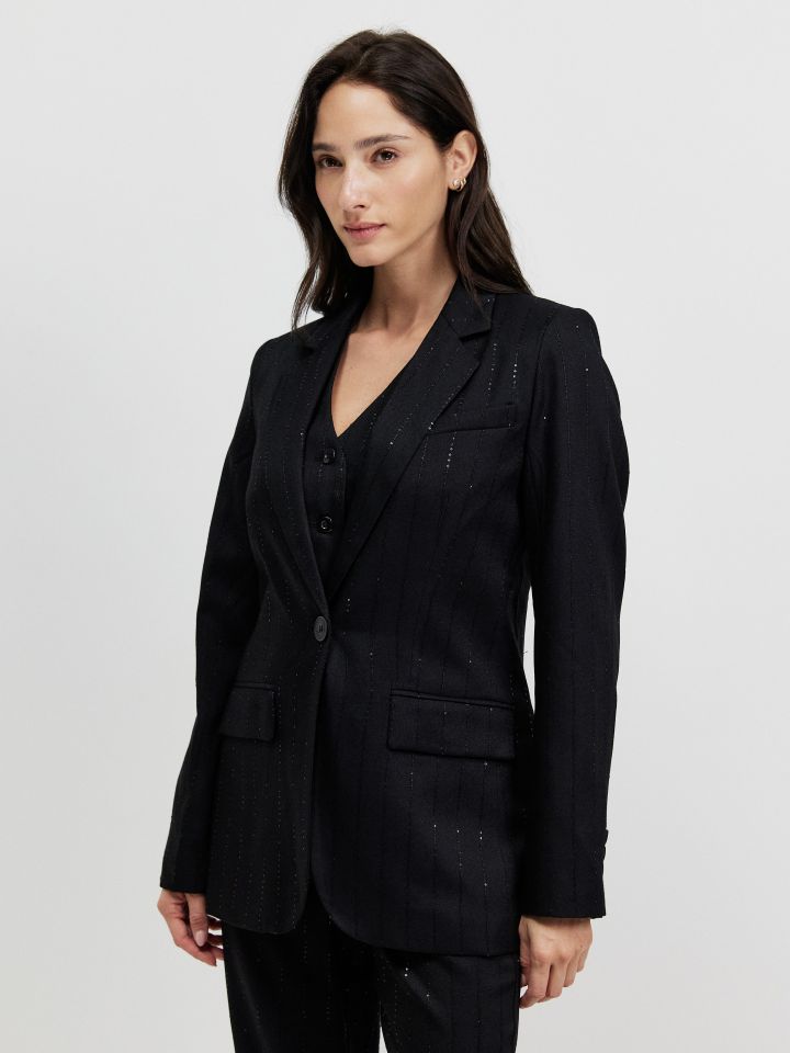 ג’קט פסי פייטים בצבע שחור