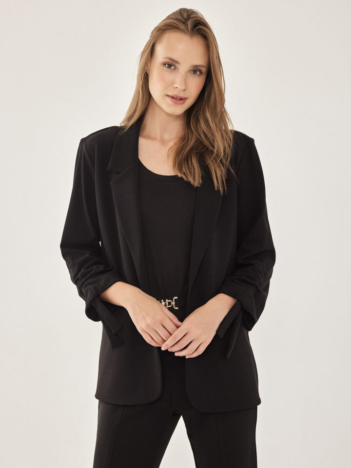 ג’קט סקובה  כיווץ בשרוול PROMO בצבע שחור