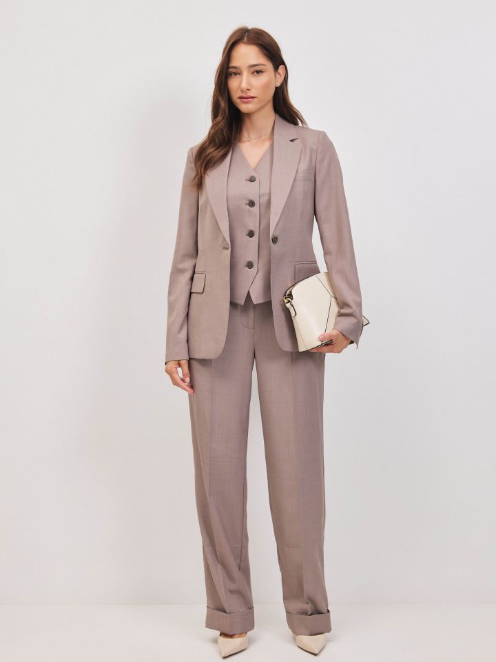 ג’קט LIAT בצבע בייז מלנג’