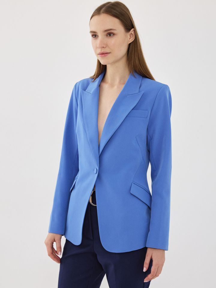 ג’קט כיסים באלכסון בצבע כחול סקאי