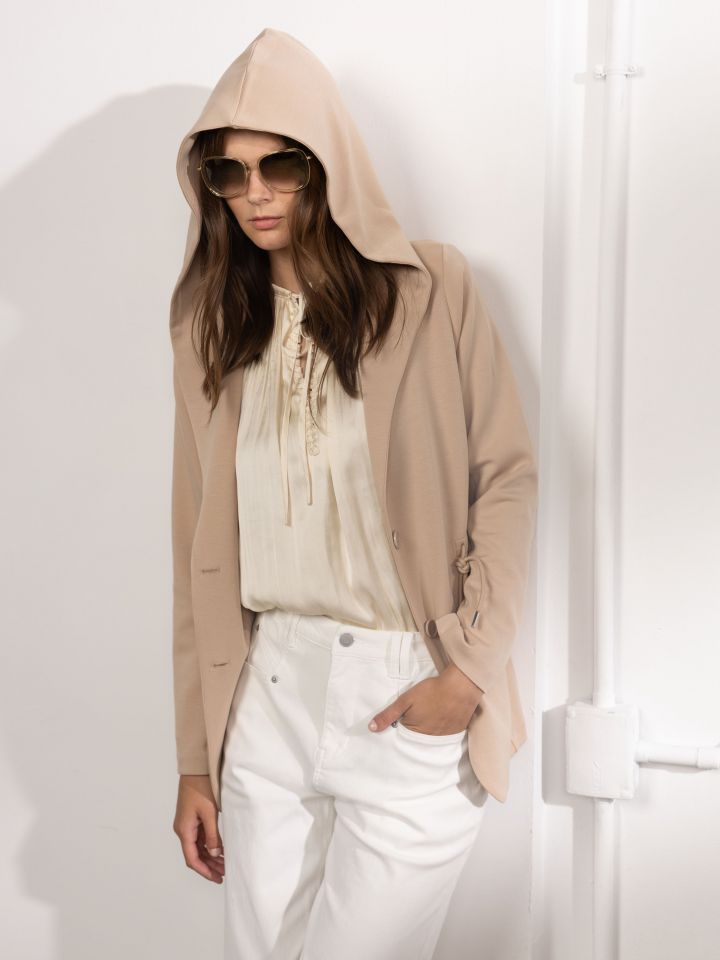 ג’קט קפוצ’ון PROMO בצבע בייז קפוצינו