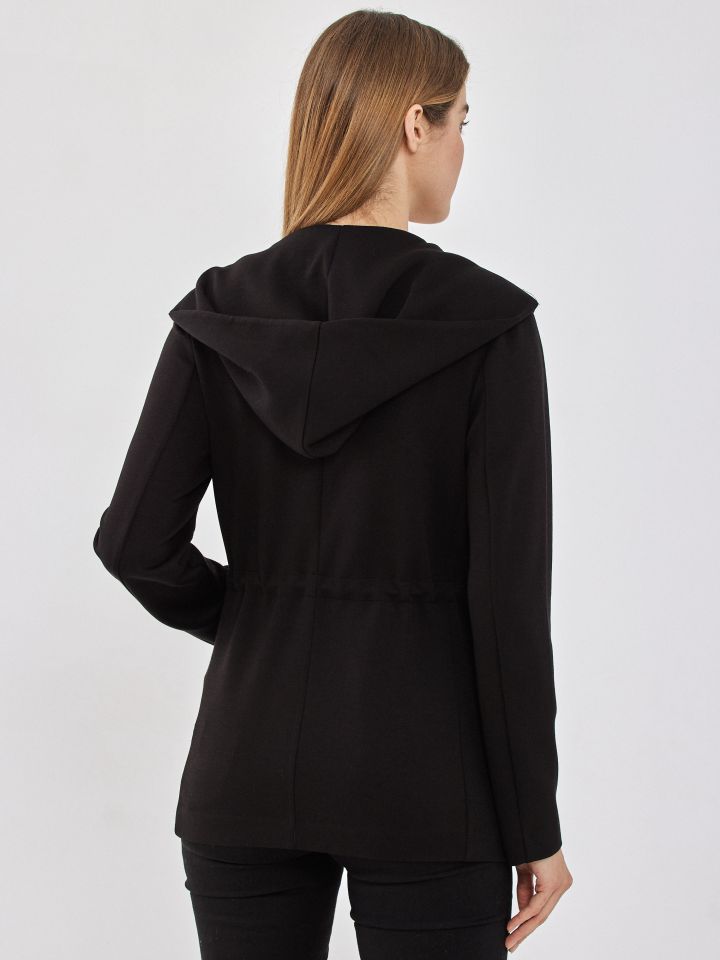 ג’קט קפוצ’ון PROMO בצבע שחור