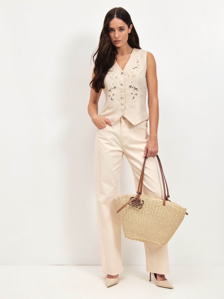 וסט מראה פישתן ריקמות בצבע טיבעי