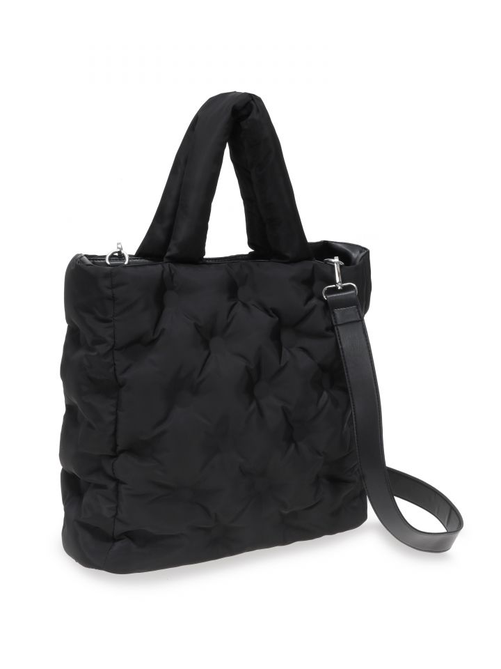 תיק יד קפיטונאז’ בצבע שחור