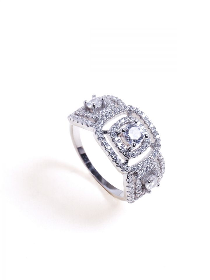 טבעת שיבוץ ריבועים בצבע כסף