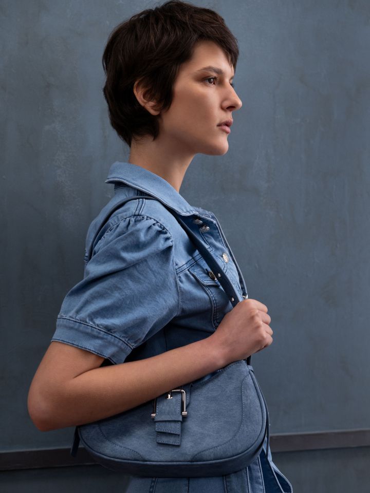 תיק ג’ינס בצבע כחול