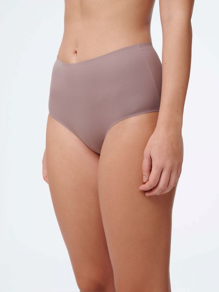 תחתוני מקסי בגזרה גבוהה 1185-P בצבע פודרה