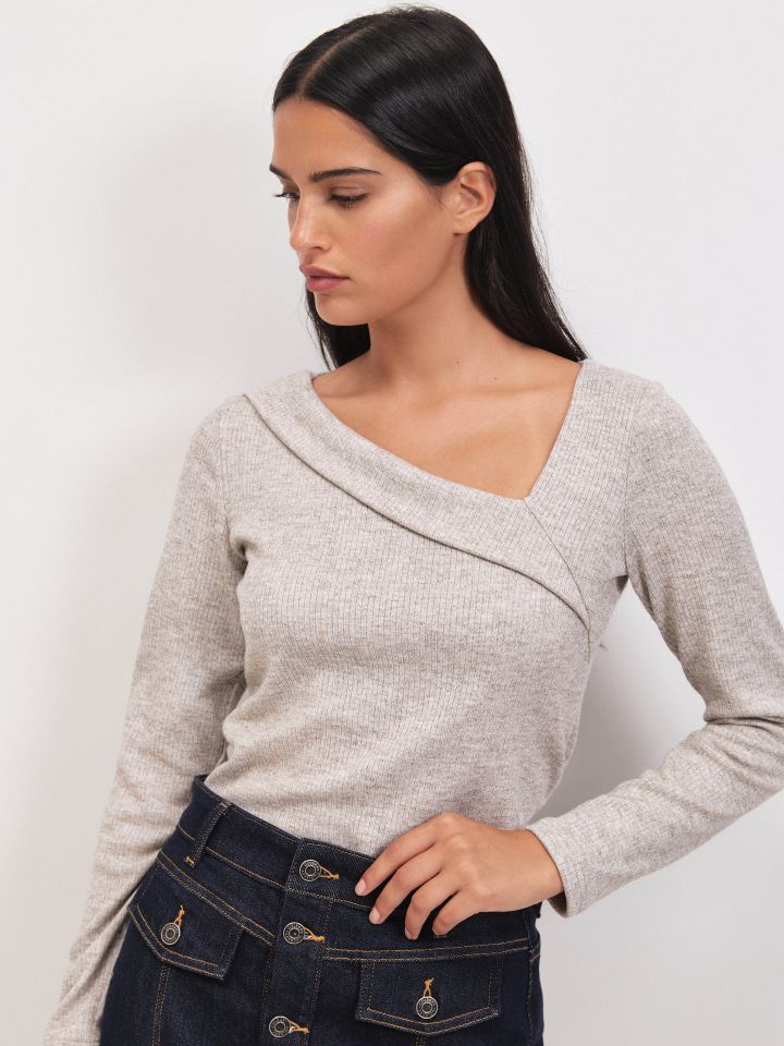 חולצה ריב PROMO בצבע בייז’