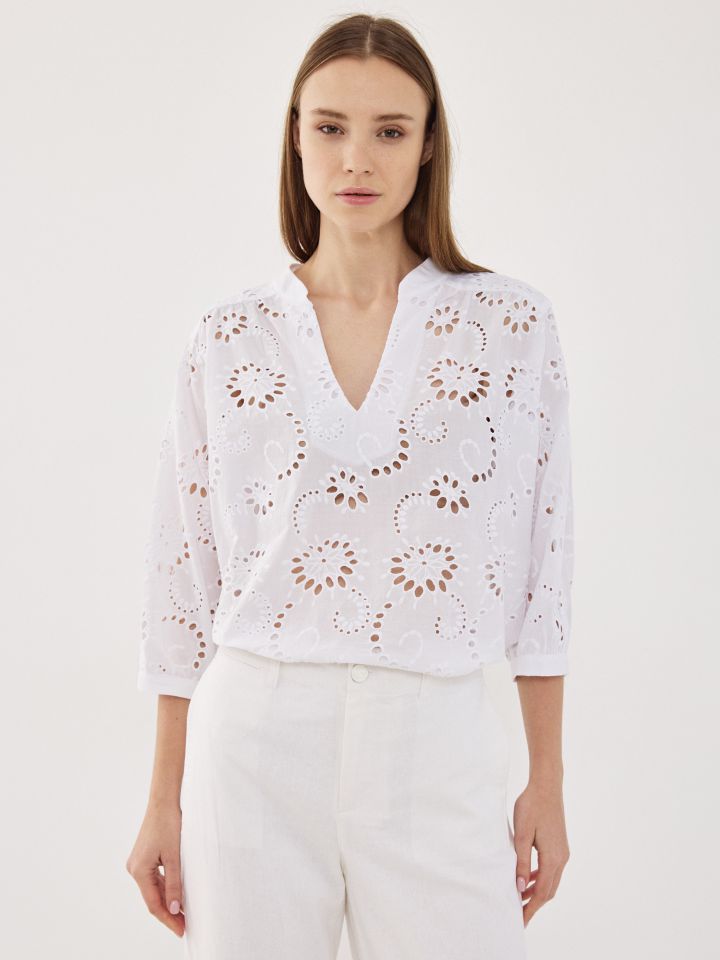 חולצה קרושה בצבע לבן