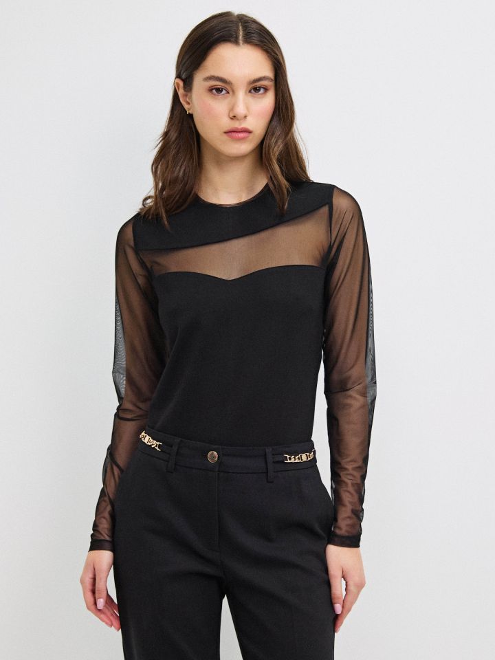 חולצה שילוב שיפון בצבע שחור